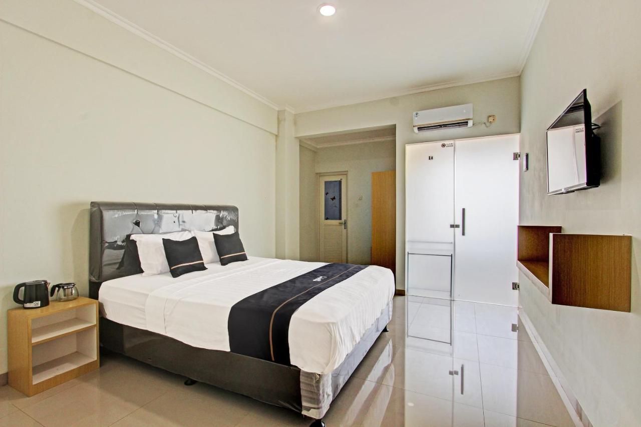 Capital O 91377 Mk Prime Syariah Hotel